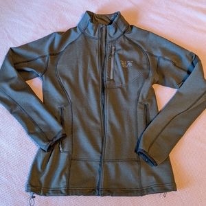 Lightweight Mountain Hardwear Jacket